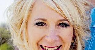 Avid sports fan, hairstylist Peggy Viers 'just loved to give'