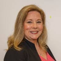 Tammy Dickson's Instagram, Twitter & Facebook