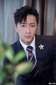 Rộ tin Vương Nhất Bác tham gia show sống còn, còn có Hàn Canh