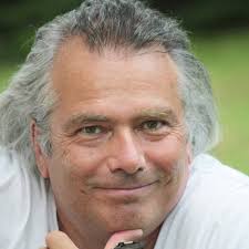 Daniel Jasmin, auteur/autrice sur Roulez Électrique