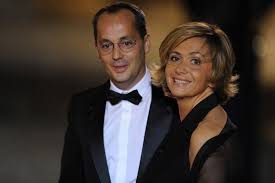 Bienvenue sur le compte de valérie pécresse. Ces Hommes Qui Vivent Dans L Ombre Des Politiciennes Francaises Marie France Magazine Feminin