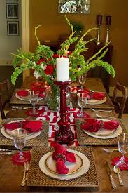 De Stress Your Holiday Party Planning With These 5 Simple Decorating Ideas That Will Have Yo Valentines Dining Room Christmas Table Decorations Christmas Table