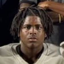 Kresean Kizzy (@KreseanK)