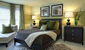 Idea gallery online painter paint calculator interior decorative painting tips. 24 Ways To Decorate Bedroom Walls With Stripes
