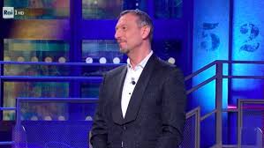 La lotteria italia 2021 e l'estrazione finale si svolgerà in diretta durante la trasmissione di amadeus. Jzzjsst0 9ieqm