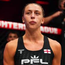 Dakota Ditcheva vs. Shauna Bannon, UK Fighting Championships 13