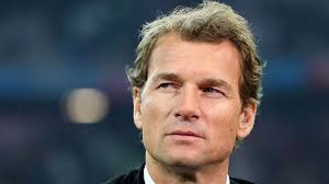 Çünkü lehmann'ın mesajında, dennis sizin reyting zenciniz mi? sözlerinin yer alması, skandalı gözler önüne serdi. Jens Lehmann Has His Say On Potential Takeover Including His Former Teammates Involvement Just Arsenal News