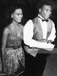 Boxing Champion Mike Tyson And His Wife Actress Robin Givens Mike Tyson Robin Givens Boxing Champions