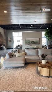 From the lemon lavender donut holes to seeing chip gaines and his sons drake. Joanna Gaines Gives A Tour Of Newly Opened Homewear Store Magnolia Home In Waco Texas Readsector