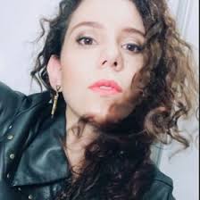 She is not dating anyone currently. Michelle Barros Kure Indreams Perfil Pinterest