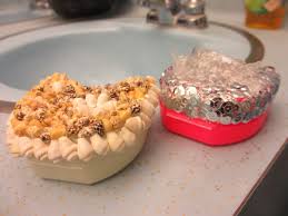 Baking soda mixed with distilled water can also be a safe and effective natural cleaning solution, dr. How To Clean My Retainer Case Arxiusarquitectura
