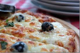 Recette Pizza Margherita 100 Faite Maison Les Joyaux De Sherazade Recette Recette Recette Pizza Recette Pizza Margherita