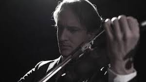 Following The Flow: Violonist Frédéric Moisan