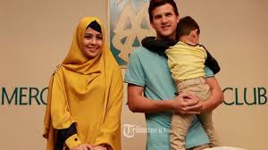 Bisnis bisnis risty tagor busana muslim fashion muslim risty tagor Dikabarkan Menikah Lagi Dengan Seorang Ustaz Risty Tagor Buka Suara