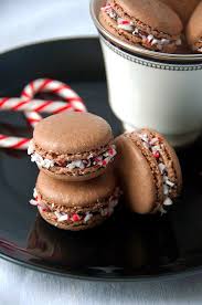 25 Totally Chill Peppermint Treats Peppermint Dessert Macaron Recipe Macaroon Recipes