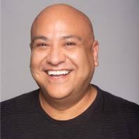 10000+ perfiles de «Josh»