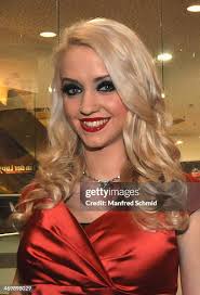 72 American Hustle Austria Premiere Stock Photos, High-Res Pictures, and  Images