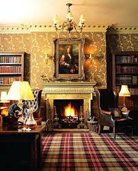North Carolina Interior Designer Kathryn Greeley Presents Mad About Plaid And Tartan Style Interiors And Fashion Scottish Decor Tartan Carpet Plaid Rug
