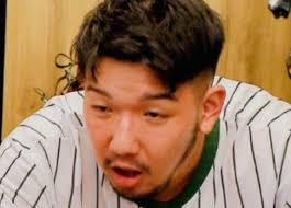 Dee: Aiken, this car cost $3000.⁣...