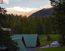 Elephnt head lodge offers cody wy cabins near the east entrance of yellowstone national park. Yellowstone Cabins Wyoming Lodging Pahaska Tepee Resort Wy