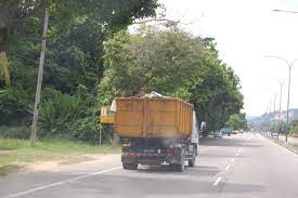 Truk sampah berubah jadi robor perang | heavy garbage truck robot wars : Cerita Pagi Jumaat Steps Toward Mardhatillah