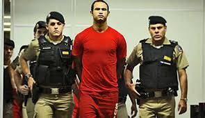 Ex jogador assassino bruno fernandes assassinou eliza samudio. Boa Esporte Clube Der Verurteilete Verbrecher Bruno De Souza Hat Einen Neuen Verein