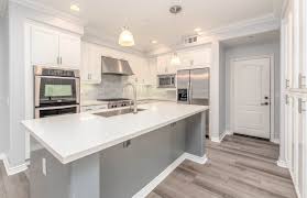 Touchless kitchen faucets make tasks involving your kitchen below, you'll find the best touchless kitchen faucets currently on the market, listed out briefly in the comparison chart directly below and detailed. Best Touchless Kitchen Faucet