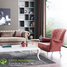 Terdapat pelbagai jenis kipas ruang tamu boleh anda pilih. Jual Sofa Chesterfield Jakarta Sofa Ruang Tamu Toko Furniture Jepara