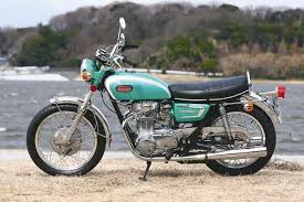 ヤマハ 650xs1 歴史解説 試乗インプレ 大排気量 多気筒4ストの時代に挑んだヤマハ製バーチカルツイン 1 2 webオートバイ ヤマハ トライアンフのオートバイ トライアンフ
