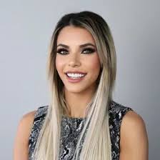 Jillian Dugan's Instagram, Twitter & Facebook