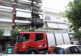 Θάνατοι και πλήρως εμβολιασμένων από την ινδική μετάλλαξη. 8essalonikh Fwtia Se Diamerisma Polykatoikias Stoys Ampelokhpoys The Indicator