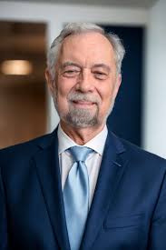 Hello everyone, I'm Renan from Nantes (Brittany) and I'm happy to join this  group to share the passion for museum ships. I am lucky, I would even say  honored, to be a