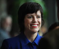 Sonya Finch's Instagram, Twitter & Facebook