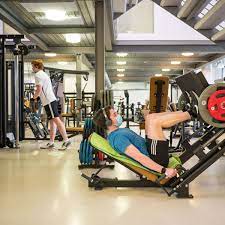 Die frau lißmann hat nicht nur erfahrung als fitnesstrainierin, sondern kann auch therapeutisch über die krankenkasse arbeiten. Ljg Gz9vjeizpm