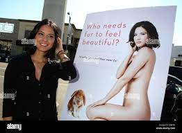 Jan. 11, 2012 - Hollywood, California, U.S. - I15467CHW .Olivia Munn  Unveils Her New Naked Anti-Fur BillBoard In Los Angeles .Beverly Blvd, Los  Angeles, CA .01122012 .OLIVIA MUNN . 2011(Credit Image: Â©