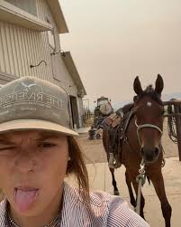 She'd say “go to hell” I'd say “I'll send you a post card” #treatyoakrevival