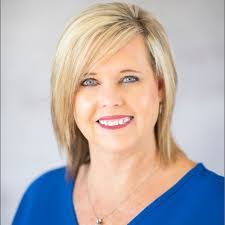 Janie Cantrell's Instagram, Twitter & Facebook