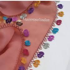 Sahane Renklerle 35 Yeni Igne Oyasi Modelleri Boncuk Nakis Desenleri Boncuk Boncuklu Desenler