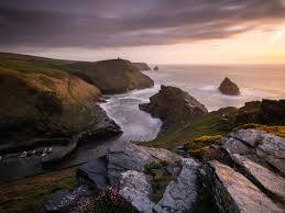 If you've only used it as it comes straight out of the box, however, you're only scratching the surface. Where To Focus In A Landscape Photo Nature Ttl