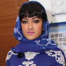 Julia Perez: Berita, Foto, Video, Lirik Lagu, Profil & Bio