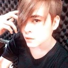 眼線の音樂專屬RC粉絲團'''