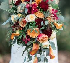 Considering using orange in your wedding? Amazing Fall Wedding Flower Ideas Including Bridal Bouquets And Decors