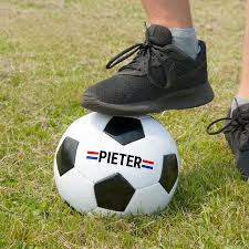 Officiële adidas champions league voetbal. Voetbal Kopen Met Naam Yoursurprise