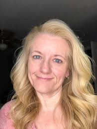 Dermaplaning face at home, redness concerns