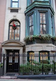 Project winners and honorees on december 9; Habitually Chic Christmas On The Upper East Side Brownstone Homes Nyc Townhouse Architecture