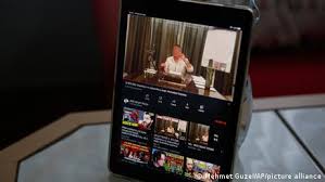 Halil falyalı ise ağır yaralı olarak hastanede yapılan bütün müdahalelere . Gundem Dw