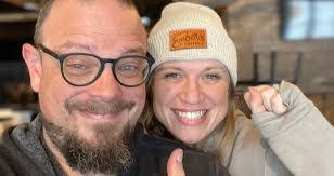 Elisa Pearce's Instagram, Twitter & Facebook