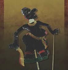 Wayang kulit di malaysia telah wujud semenjak 300 hingga 400 tahun yang lalu. Perbadanan Muzium Negeri Kelantan Pak Dogol Wak Long