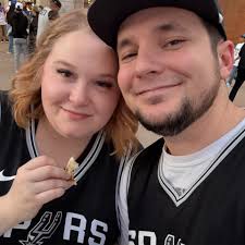 Is Splatoon 3 still popular with healthy player base?