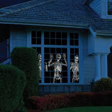 Animated Holiday Scene Projector Brings Halloween Christmas To Life Right In Our Windows Unique Hun Halloween Projector Halloween Window Christmas Projector